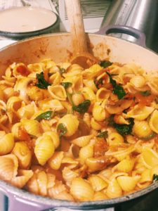 Pasta with a Mushroom and Tomato Sauce