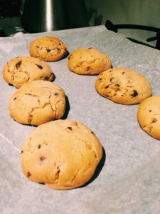 Levain Bakery Chocolate Chip Cookies