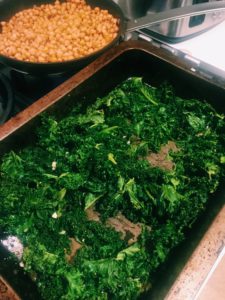 Crispy Kale and Chickpea Salad