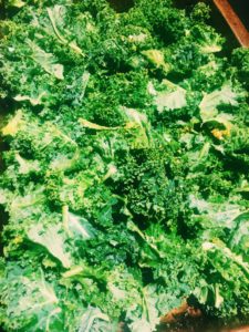 Crispy Kale and Chickpea Salad