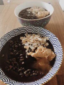 The Roomie Smoothie Bowl